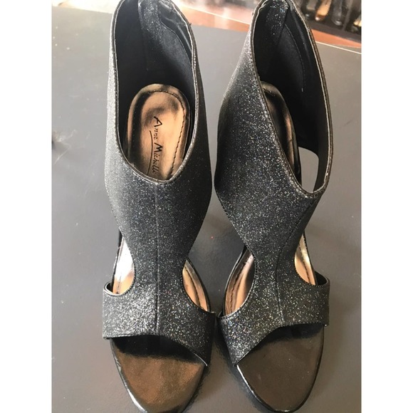 Anne Muchelle Shoes - Anne Muchelle black glitter Heels. 10